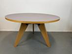 Vitra Jean Prouve Tafel Gueridon 120 cm Eiken, Niet ingevuld, Zo goed als nieuw, Vier personen, Niet ingevuld
