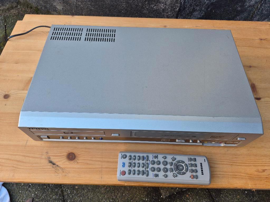 Samsung SV-DVD55 DVD/VCR Speler Combi,, Audio, Tv en Foto, Videospelers, Ophalen, Gebruikt, VHS-speler of -recorder