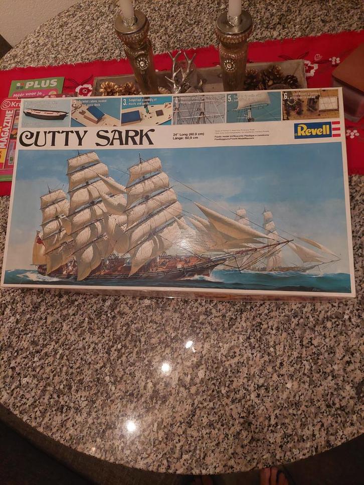 REVELL  CUTTY SARK  24" MODEL NO 5601, Hobby en Vrije tijd, Modelbouw | Boten en Schepen, Zo goed als nieuw, 1:50 tot 1:200, Revell
