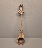 Bronzen antieke heilig water lepel met Cobra, Antiek en Kunst, Antiek | Koper en Brons, Ophalen of Verzenden