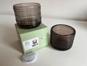 2 Iittala Kastehelmi Waxinelichthouder Linen Sand O.Toikka beschikbaar voor biedingen