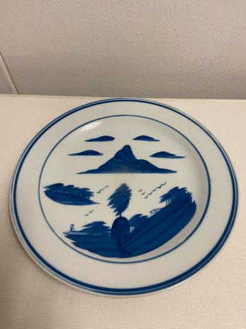 Chinees dinerbord wit met blauw 26cm porselein beschikbaar voor biedingen
