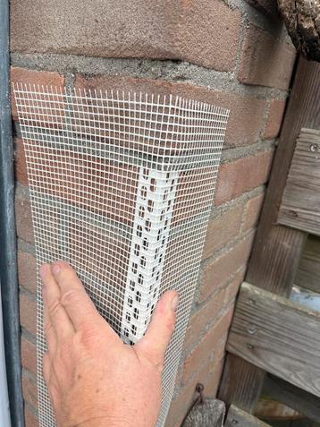 Hoek stucstrip - 4 stuks 2,5 m1 1 st 1,2 m1 webbing 100mm beschikbaar voor biedingen