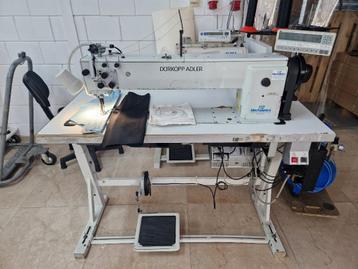Durkopp Adler Langarm 3 voudigtransport leermachine2 beschikbaar voor biedingen