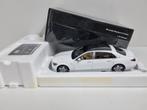 Almost Real
Mercedes-Benz Maybach S Class
1/1000 1:18 Nieuw, Hobby en Vrije tijd, Modelauto's | 1:18, Ophalen of Verzenden, Nieuw
