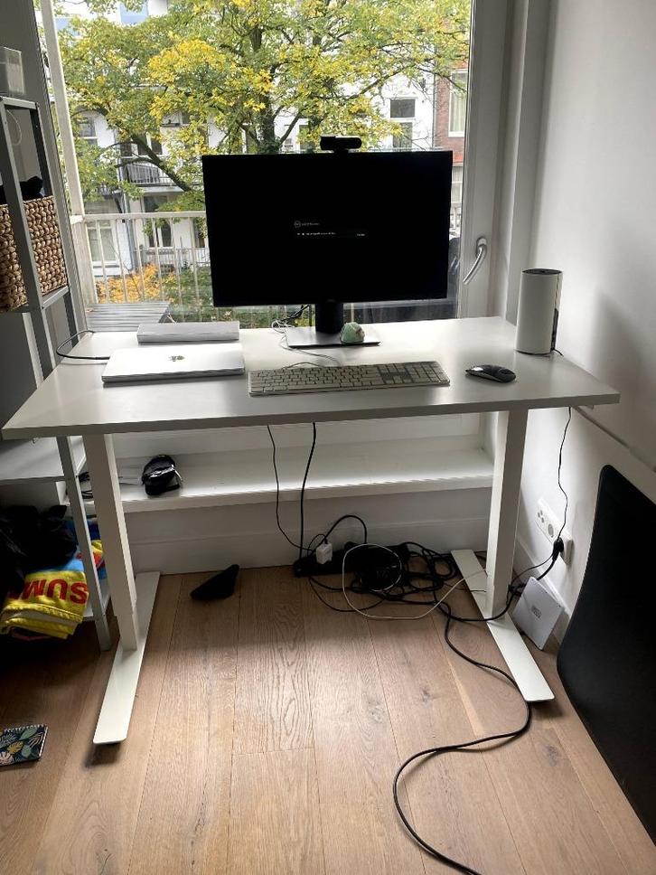 Computer Desk - Sit/Stand - SKARSTA, Huis en Inrichting, Bureaus, Gebruikt, Bureau, In hoogte verstelbaar, Ophalen