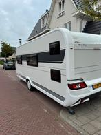 Hobby 560 KMFE De luxe edition BJ 2021 Mover/Voortent/ATC, Caravans en Kamperen, Stapelbed, Hobby, 7 tot 8 meter, Treinzit