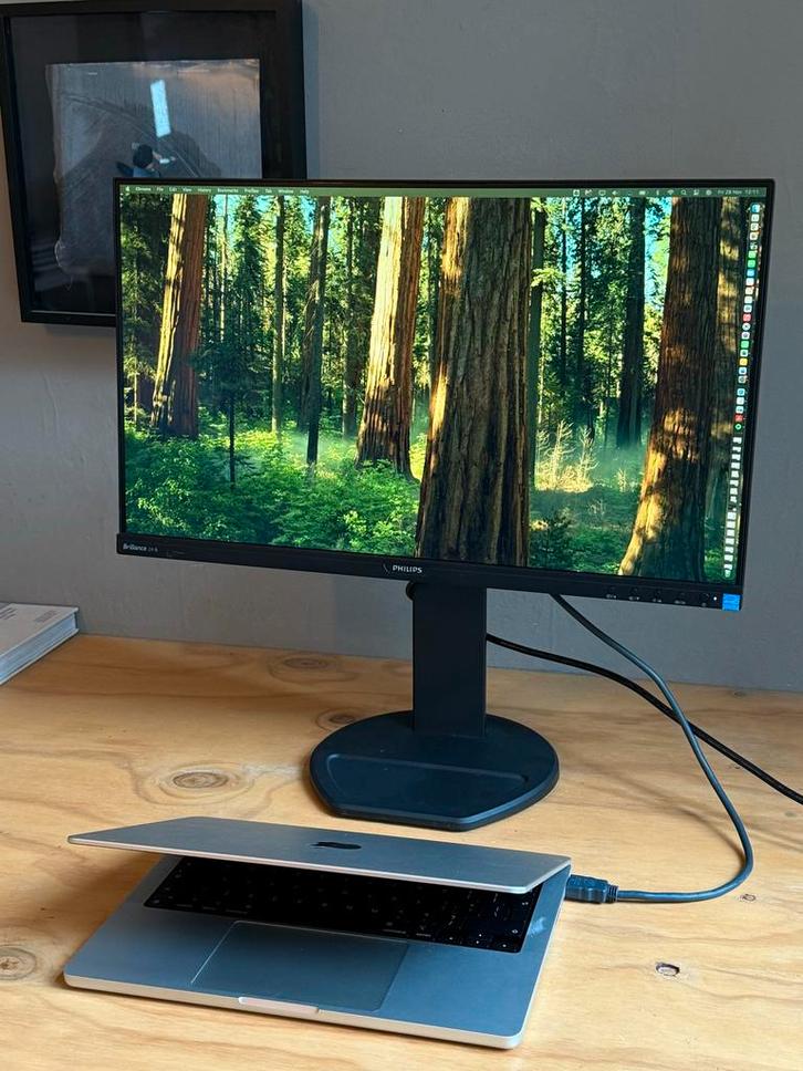 Philips 241B8QJEB Full HD Monitor - Verstelbaar, Computers en Software, Monitoren, Gebruikt, 60 Hz of minder, DisplayPort, Ingebouwde speakers