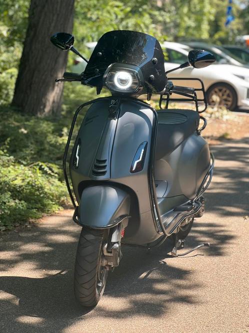 Vespa Sprint 2024 Full Options Grigio Titano Opaco!, Fietsen en Brommers, Scooters | Vespa, Zo goed als nieuw, Vespa S, Ophalen of Verzenden