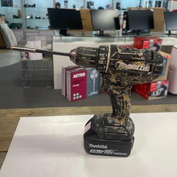 Makita DDF482 Boor/Schroefmachine + 3.0Ah Accu beschikbaar voor biedingen
