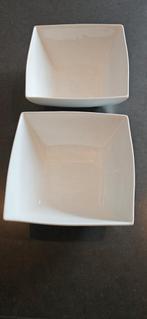 Yong squito 2x schaal 23x23cm, Ophalen, Overige stijlen, Glas, Schaal of Schalen