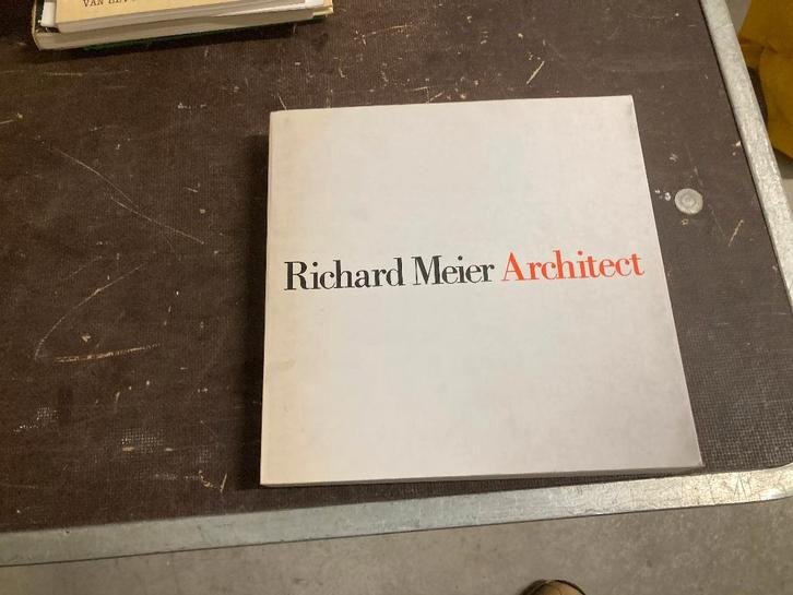 Richard Meier architect modernisme, Boeken, Kunst en Cultuur | Architectuur, Zo goed als nieuw, Architecten, Ophalen of Verzenden