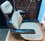 Trekkerstoel type Bostrom Case 745XL, Ophalen