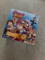 Oma Koekie - Spannend familiespel!, Hobby en Vrije tijd, Gezelschapsspellen | Bordspellen, Drie of vier spelers, Ophalen, Zo goed als nieuw