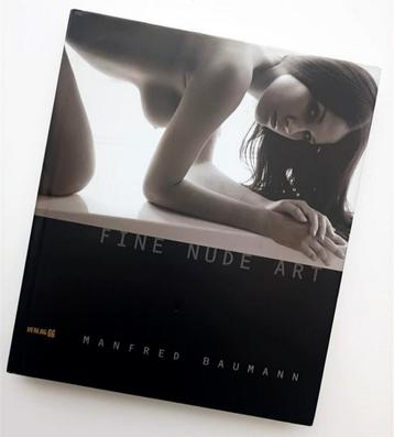 Fotoboek fine nude art beschikbaar voor biedingen