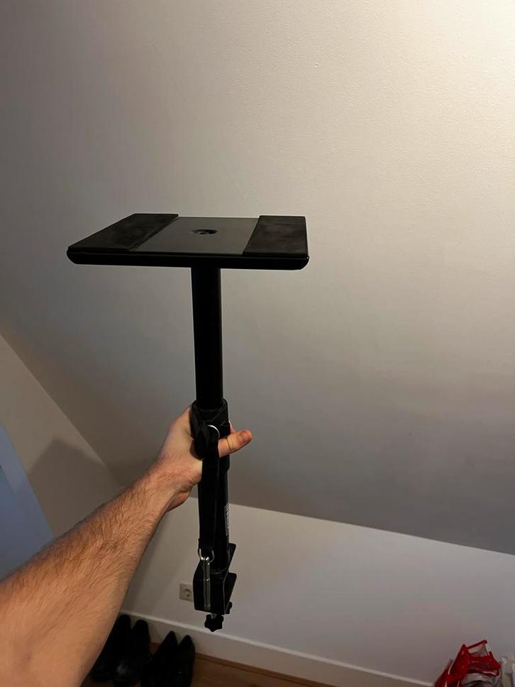 Innox Monitor Speaker Stands (Set van 2), Muziek en Instrumenten, Standaards, Zo goed als nieuw, Instrumentstandaard, Speaker