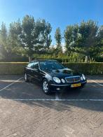 Mercedes-Benz Mercedes e240 2003 Zwart, Auto's, Mercedes-Benz, Automaat, 2597 cc, 1505 kg, Zwart