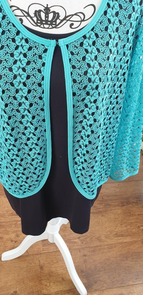 Mooie nieuwe  bolero xxl 44, Kleding | Dames, Tops, Nieuw, Maat 42/44 (L), Groen, Ophalen of Verzenden