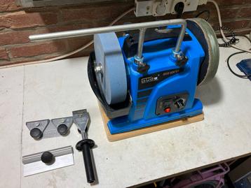 Gude GNS 200 VS slijpmachine met Tormek hulpstukken beschikbaar voor biedingen