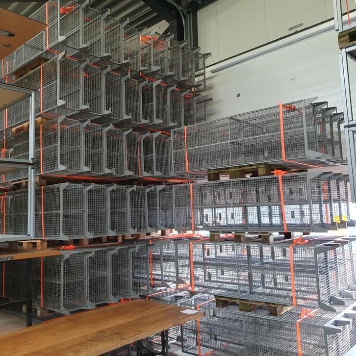 Partij materialenkasten gaaskast voor hockeyclub / sportclub, Huis en Inrichting, Kasten | Lockerkasten, Gebruikt, Ophalen