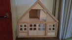 houten poppenhuis met meubeltjes, Ophalen of Verzenden, Gebruikt, Poppenhuis