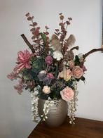 Pot met kunstbloemen, Ophalen, Zo goed als nieuw