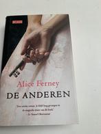 Alice Ferney; De anderen, Boeken, Ophalen of Verzenden, Zo goed als nieuw