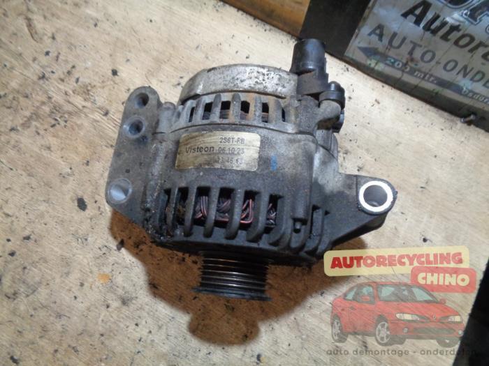Dynamo van een Ford Fiesta, Auto-onderdelen, Motor en Toebehoren, Ford, Gebruikt, 3 maanden garantie, Ophalen