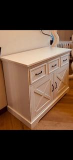 Commode babykamer, Kinderen en Baby's, Kinderkamer | Commodes en Kasten, Ophalen, 50 tot 70 cm, Voetruimte, 100 cm of meer