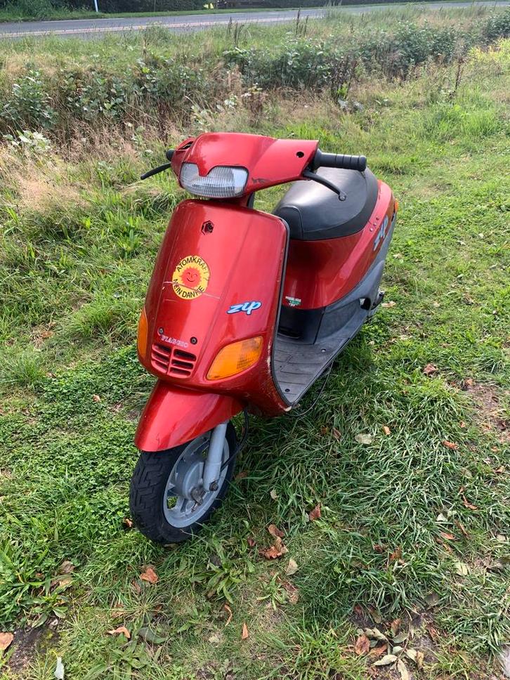 ZIP SSL (type 2) 70CC SNOR, Fietsen en Brommers, Scooters | Piaggio, Zo goed als nieuw, Zip, Maximaal 25 km/u, Tweetakt, Ophalen