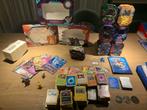 Heleboel Pokemon spullen en kaarten, Hobby en Vrije tijd, Verzamelkaartspellen | Pokémon, Ophalen of Verzenden, Zo goed als nieuw