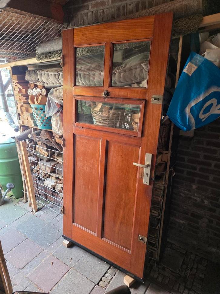 Oude Eiken Voordeur met Driepuntssluiting, Doe-het-zelf en Verbouw, Deuren en Horren, Gebruikt, Buitendeur, 200 tot 215 cm, 80 tot 100 cm