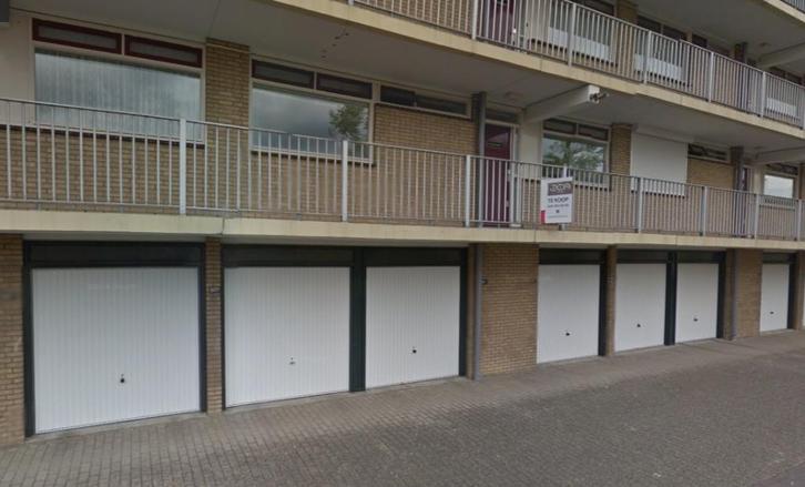 STALLING te huur Neerbosch-Oost Nijmegen, Auto diversen, Autostallingen en Garages