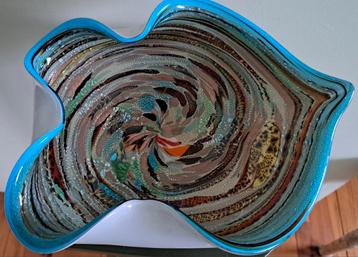 Bladvormige Murano-design schaal  beschikbaar voor biedingen