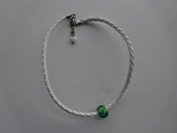 Mooie witte armband van Heartbeads met bedel / NIEUW beschikbaar voor biedingen