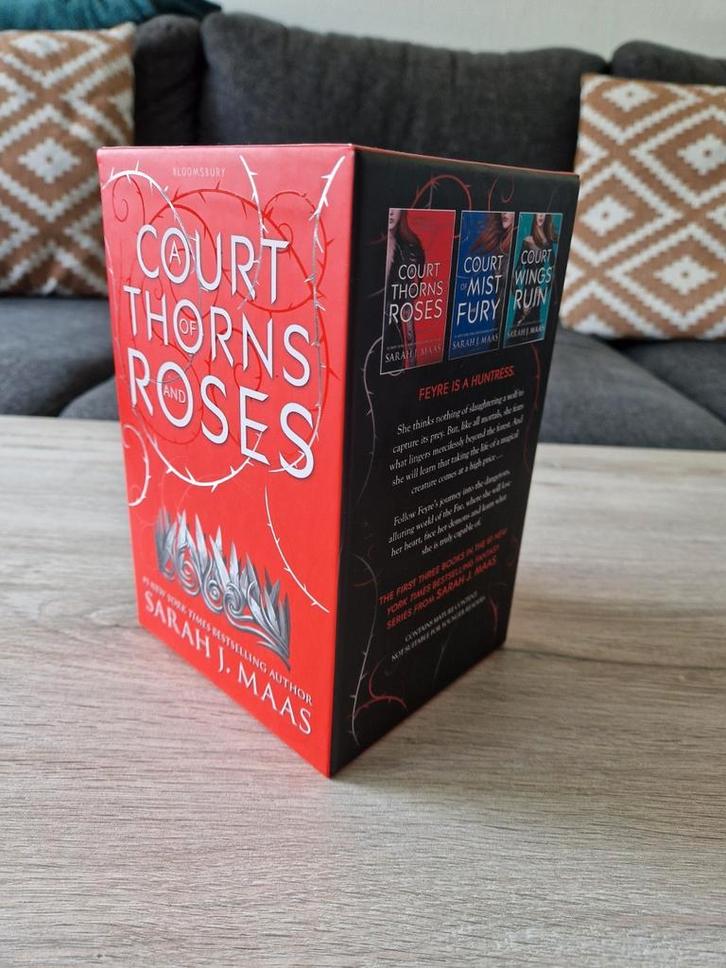 Acotar out of print paperback box set + Acofas (Engels), Boeken, Fantasy, Zo goed als nieuw, Ophalen of Verzenden