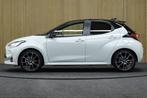 Toyota Yaris 1.5 Hybrid 130 GR Sport | Plus pack | €3.000,, 450 kg, Gebruikt, Zwart, Hybride Elektrisch/Benzine