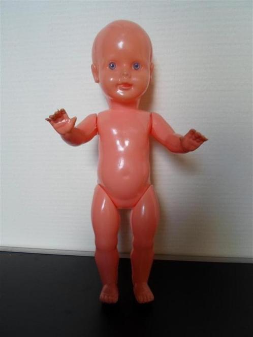 Wildebras Jongen. 30 cm., Verzamelen, Poppen, Zo goed als nieuw, Pop, Ophalen of Verzenden
