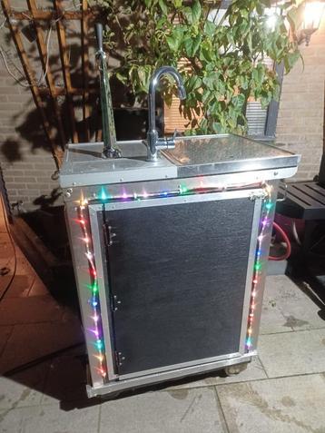 MOBIELE BIER TAP beschikbaar voor biedingen