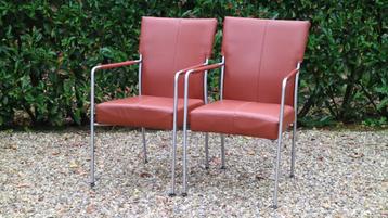 Bert Plantagie leren stoelen / eetkamerstoelen. beschikbaar voor biedingen