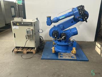 Robots Yaskawa Motoman YR-ES165N-B00 2005 beschikbaar voor biedingen