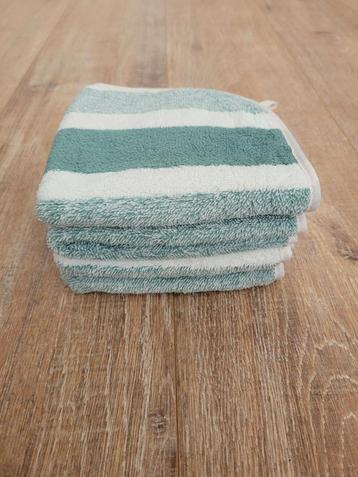 Nieuw! Gasten/toilet handdoekjes mintgroen met brede streep beschikbaar voor biedingen