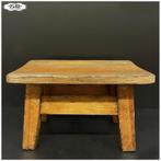 Oud houten voetenbankje, Ophalen of Verzenden