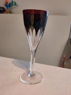 Uniek Wijnglas met Rode Accent, Ophalen