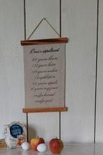Wanddecoratie van stof met hout met recept oma's appeltaart, Huis en Inrichting, Woonaccessoires | Overige, Ophalen of Verzenden