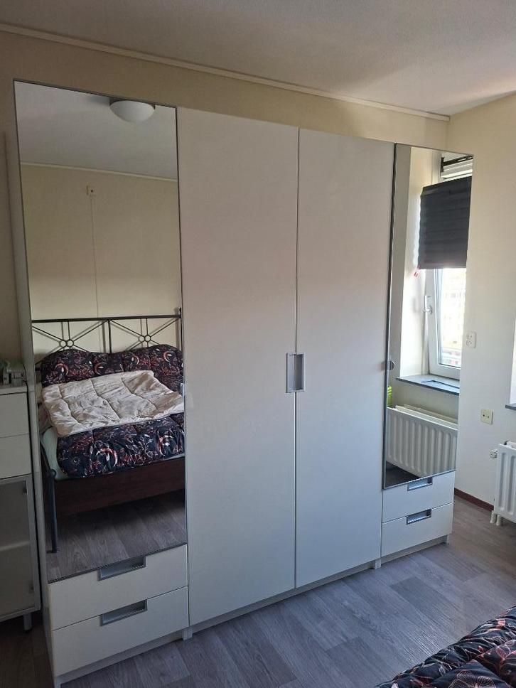 Kledingkast met spiegels, Huis en Inrichting, Kasten | Kledingkasten, Gebruikt, 200 cm of meer, 200 cm of meer, 50 tot 75 cm, Met lade(s)