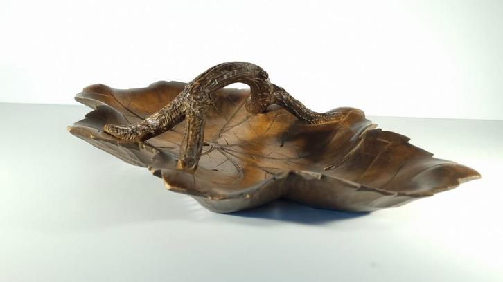 Houtsnijwerk dienblad Black Forest Zwarte Woud, Antiek en Kunst, Kunst | Beelden en Houtsnijwerken, Ophalen of Verzenden