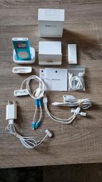Apple iPod met originele Apple Universele Dock en meer acc., Gebruikt, Mini, Blauw, Ophalen of Verzenden