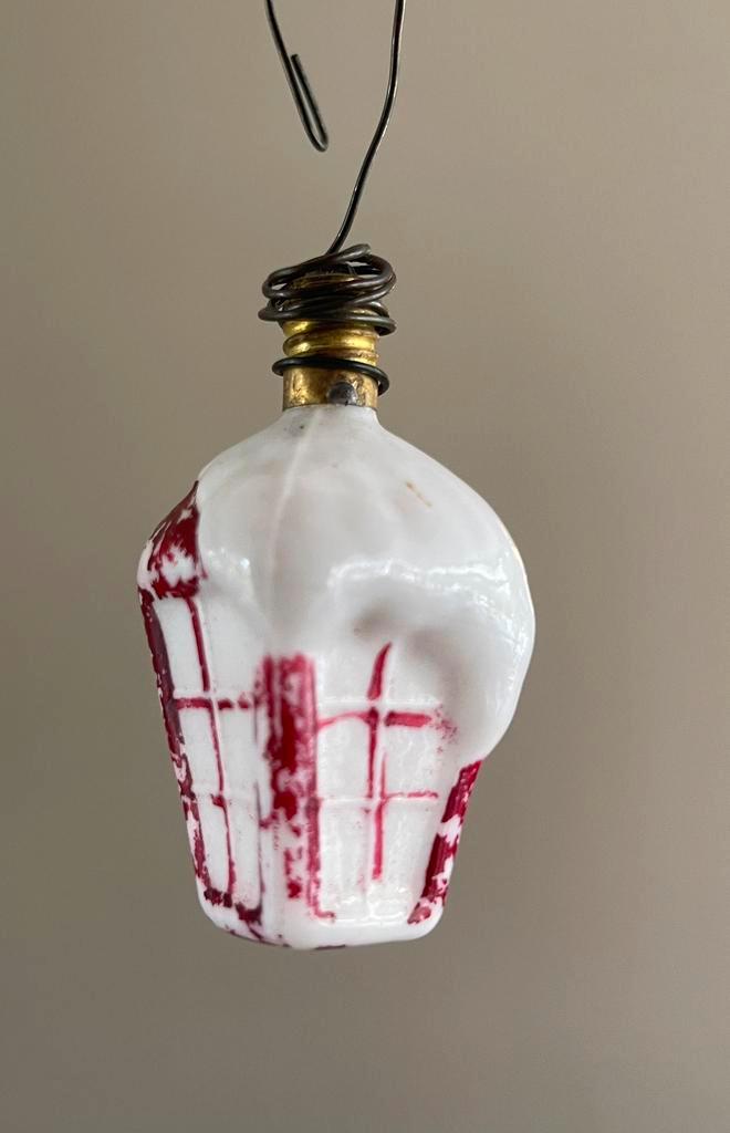 1930 antiek melkglas lamp (ornament) lantaarn, Diversen, Kerst, Zo goed als nieuw, Ophalen