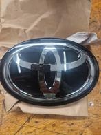 Toyota grille embleem. geschikt voor wagens met radarsensor, Verzenden, Nieuw, Toyota